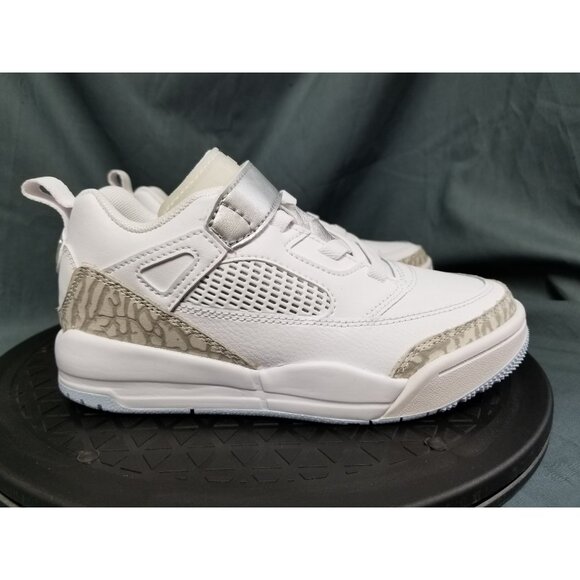 Jordan Spizike Low (PS) Sneakers White Size 13c NEW IN BOX! - Picture 9 of 11